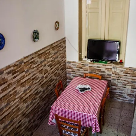 Erice Bassa Apartment Trapani